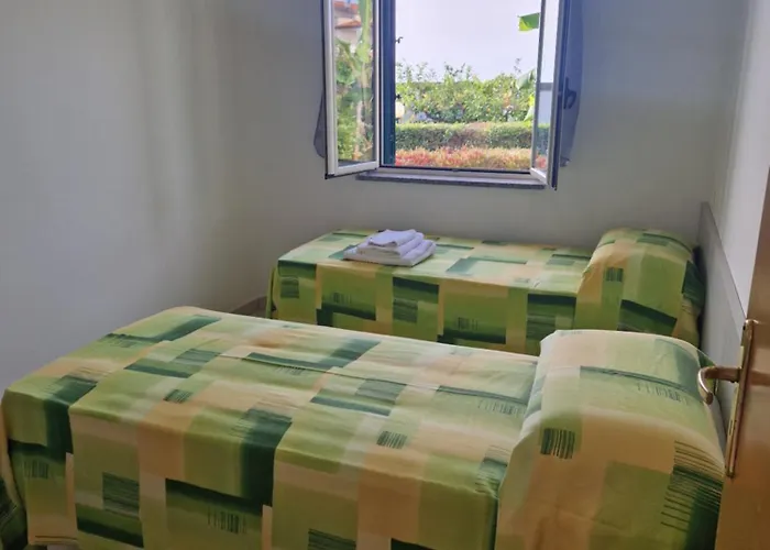 מלון דירות Santa Monica 4*