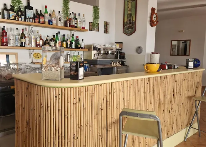 Santa Monica מלון דירות ריקאדי